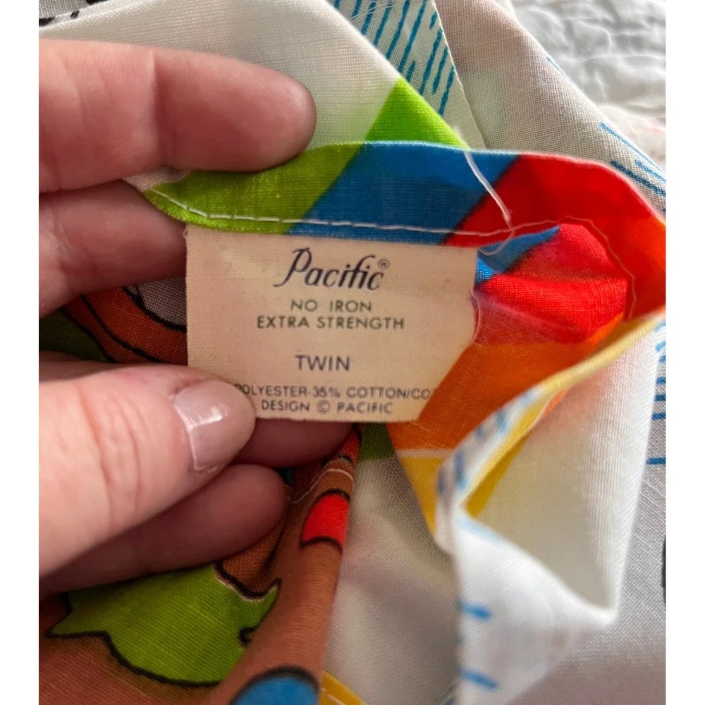 Vintage Twin Mickey Mouse Set of Vintage sheets, 1 pillowcase,‎ Pacific, Disney